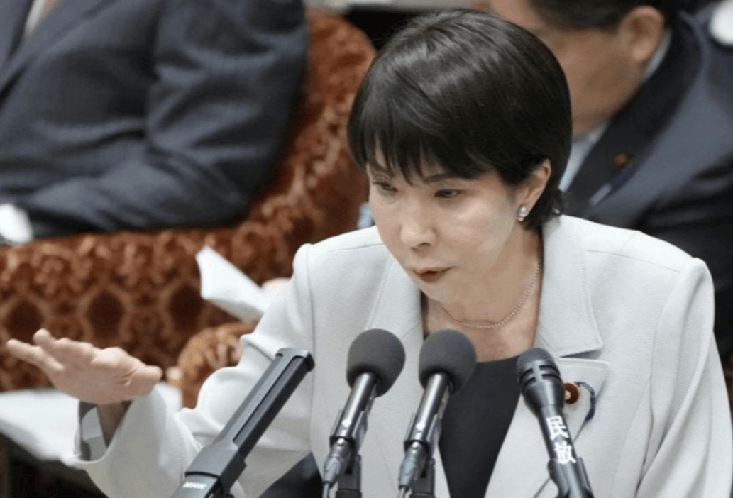 中方发“掉脑袋”警告后<strong></p>
<p>美国股票</strong>,美媒提醒日方,敢走错半步,或遭中国导弹雨包围