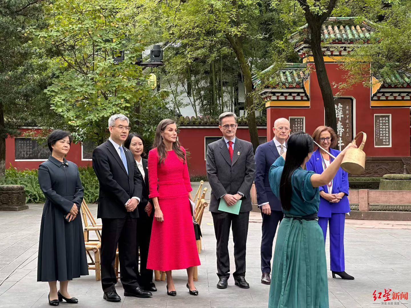 西班牙国王访华首站成都:从经贸到香茶<strong></p>
<p>美国股票</strong>,释放哪些合作信号?