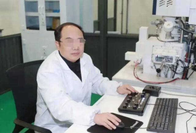 大骗子成了首席科学家<strong></p>
<p>中恒电气股票</strong>，起底郭某