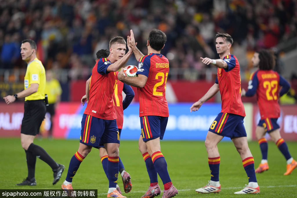 直通世界杯<strong></p>
<p>中恒电气股票</strong>!世预赛-奥尔莫破门 西班牙2-2土耳其