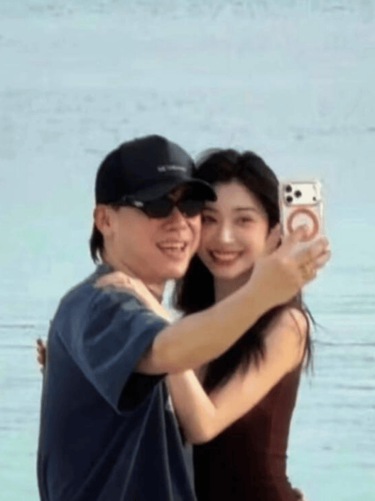 考古|胡彦斌易梦玲恋情曝光！相差16岁横跨歌手网红领域<strong></p>
<p>长安汽车股票</strong>，25年底最让人震惊的情侣出现