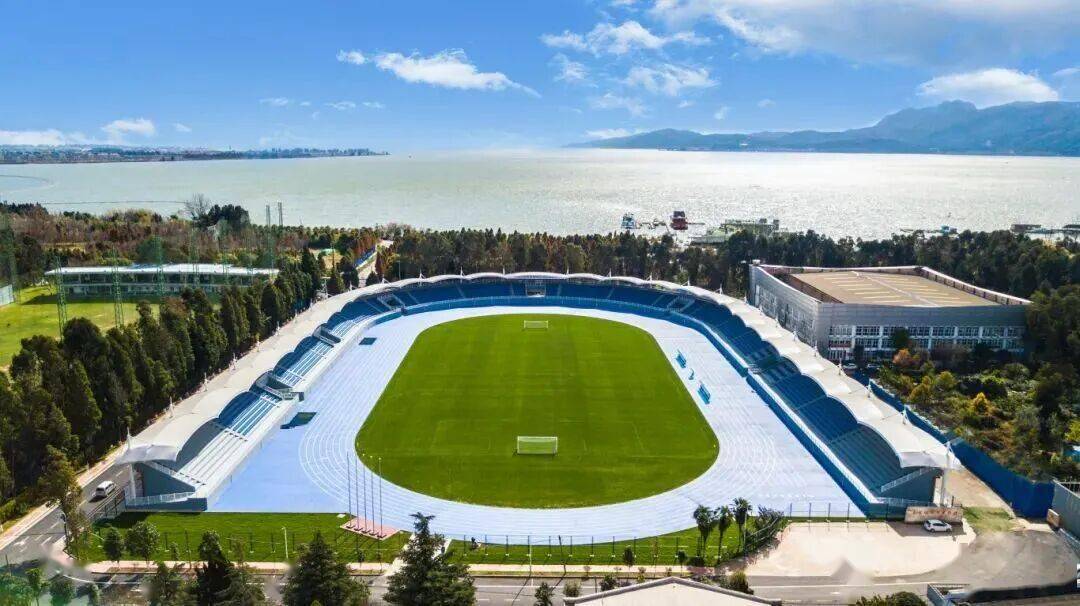 跟着赛事游昆明｜一路景观如画<strong></p>
<p>中国铁建股票</strong>！2025上合昆明马拉松路线图最新公布→