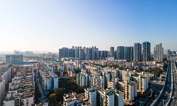 85套法拍房办证难，草台班子式操作让人咋舌