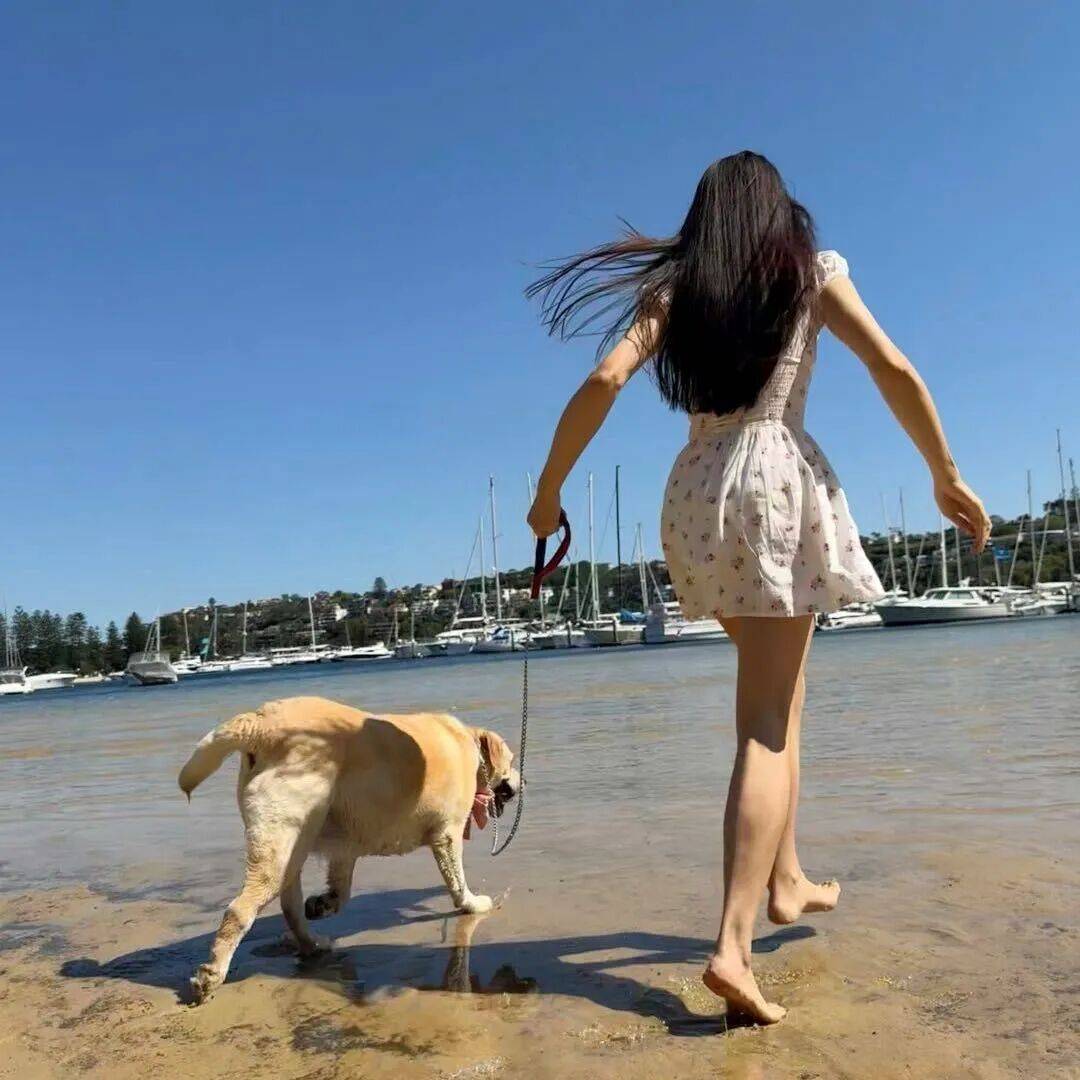 第一批丁克老后<strong></p>
<p>中国铁建股票</strong>,“伴侣能陪一程,但最后都要靠自己”