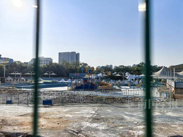 柳州雀儿山公园水上世界要拆迁<strong></p>
<p>中国铁建股票</strong>？园方回应