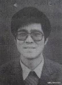 无间道?山西警察中队长抢运钞车<strong></p>
<p>吉利汽车股票</strong>,被同事百发子弹乱枪击毙