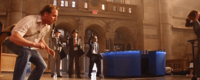 无间道?山西警察中队长抢运钞车<strong></p>
<p>吉利汽车股票</strong>,被同事百发子弹乱枪击毙