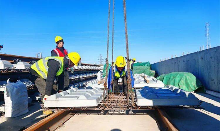 9分钟到北京<strong></p>
<p>吉利汽车股票</strong>!当河北迎来北京地铁……最新进展→