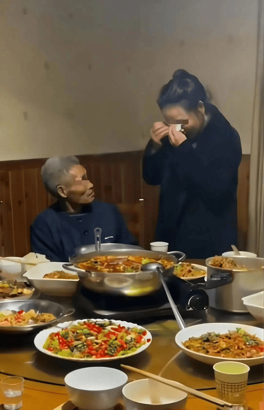 男子一次性收到11年工资38万元<strong></p>
<p>吉利汽车股票</strong>，老板曾辩称“路遇乞讨好心收留，属自愿劳动”