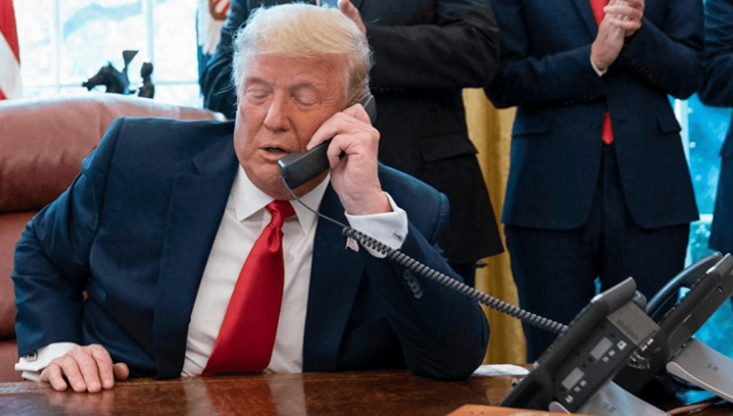 拿到中方邀请函，特朗普忍不住满世界炫耀，5个月后终于要动身访华