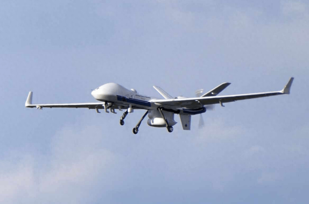 解放军14天火炮齐射<strong></p>
<p>东北制药股票</strong>,日本硬闯盯梢,无人机在自家机场摔了“颜面尽失”