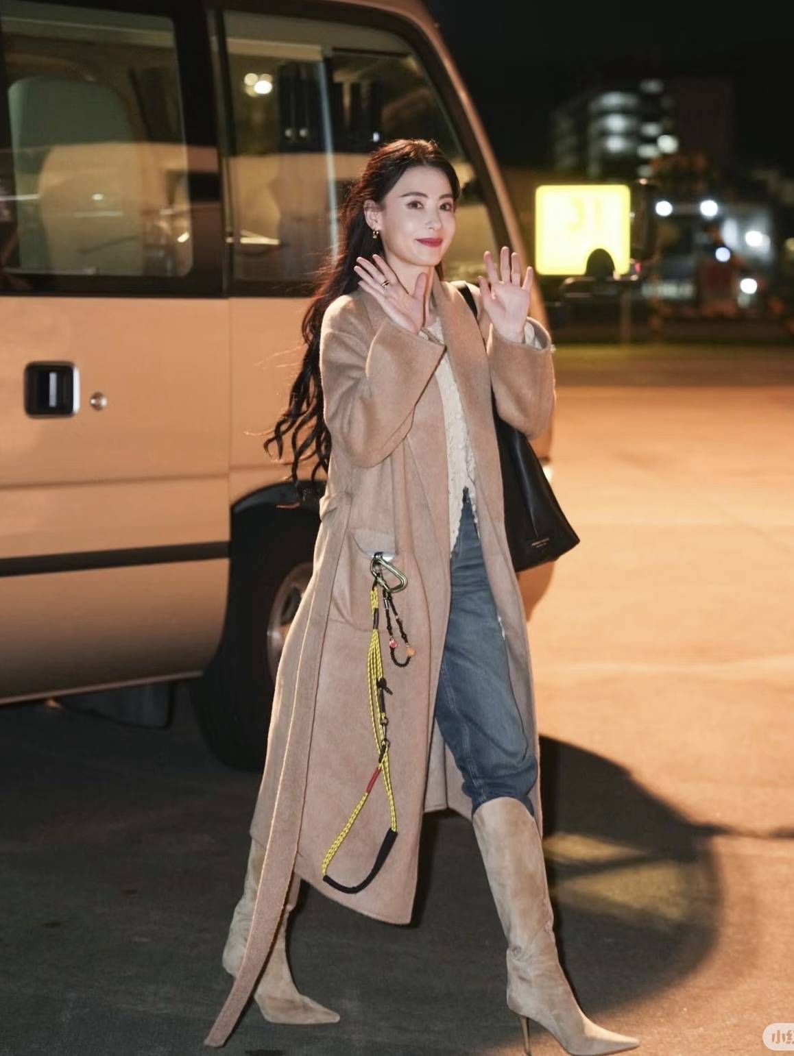 巩俐、梅姨、高圆圆...Power女性冬天少不了一件驼色大衣<strong></p>
<p>东北制药股票</strong>!