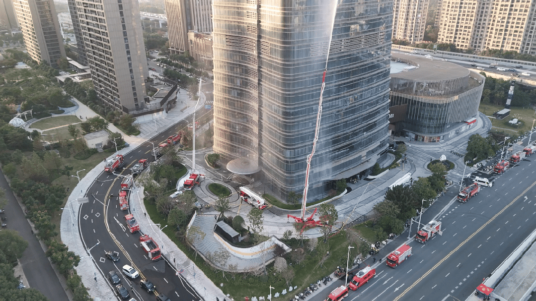 直击339米温州第一高楼“灭火救援现场”<strong></p>
<p>顺丰股票</strong>,多部门紧急联动“以练促战”!