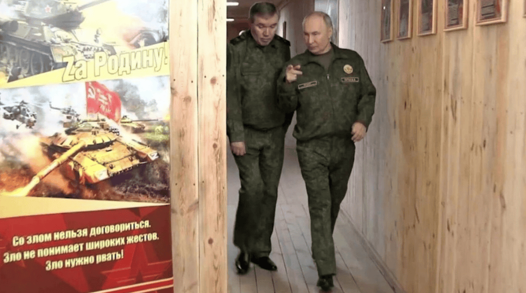 俄军宣布攻克红军城<strong></p>
<p>广晟有色股票</strong>,大批乌军尸横遍野,普京亲自视察前线:乌军这是白白送死!