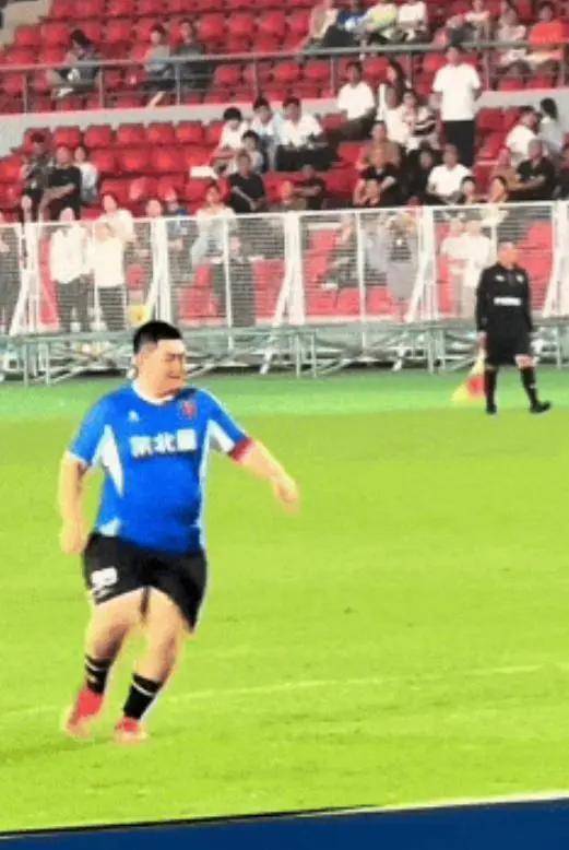 考古 | 赵本山妻子罕见公开现身<strong></p>
<p>广晟有色股票</strong>，气质优雅五官美艳，俩人爱情太感人！