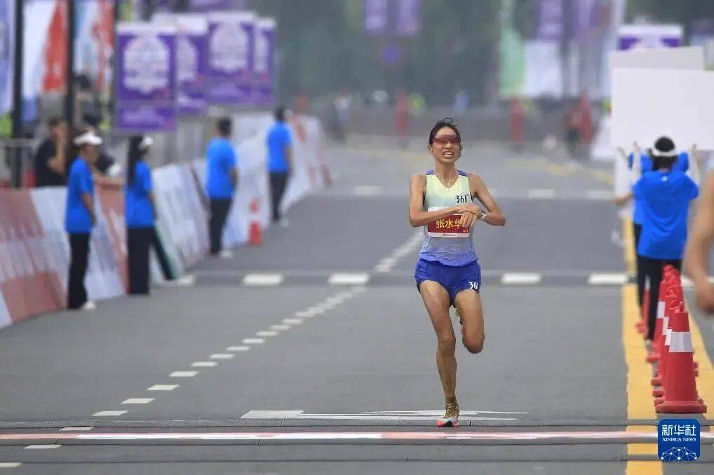 “最快女护士”张水华：今日在医院上班<strong></p>
<p>东鹏饮料股票</strong>，未参加“家门口的”福州马拉松；护士长回应