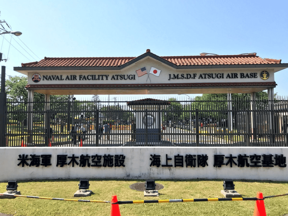 乌克兰不入北约<strong></p>
<p>东鹏饮料股票</strong>?泽连斯基同意下课?