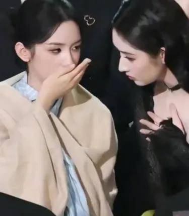 赵露思戴独一无二高珠<strong></p>
<p>金力永磁股票</strong>，周也女战神……明星们的“海口团建”造型也太美了