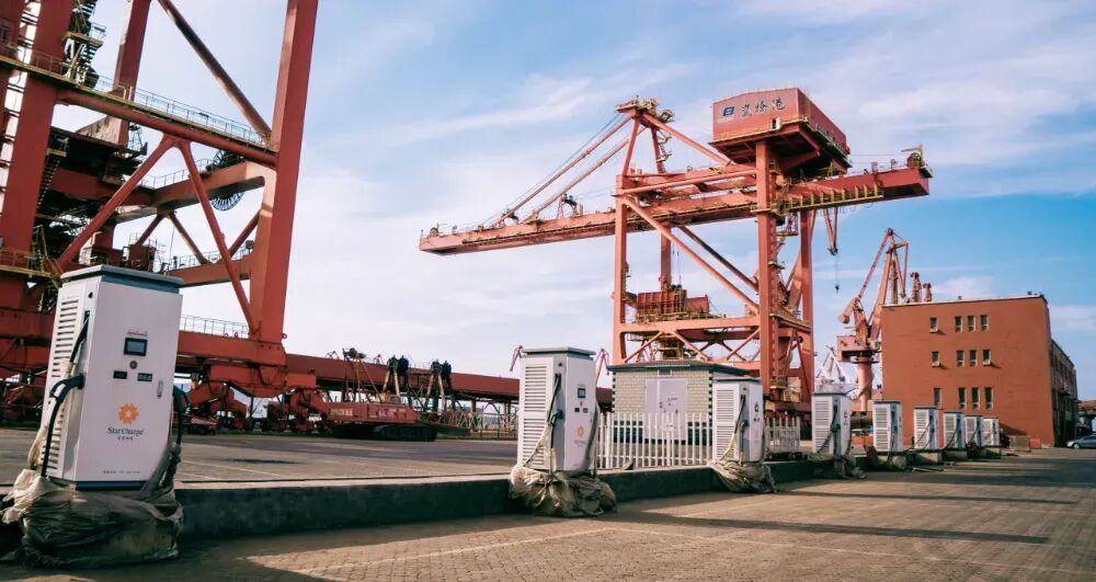 常州夫妻把充电桩卖到70国<strong></p>
<p>新浪财经股票</strong>,干到全球第一,年入40亿,即将IPO