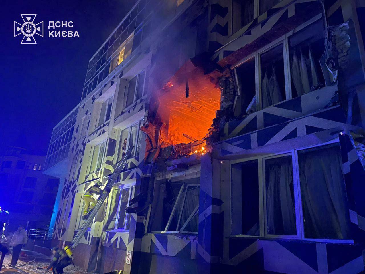 斩首乌克兰高官<strong></p>
<p>中天科技股票</strong>，俄军图95升空被召回，发生了什么？基辅空战爆发