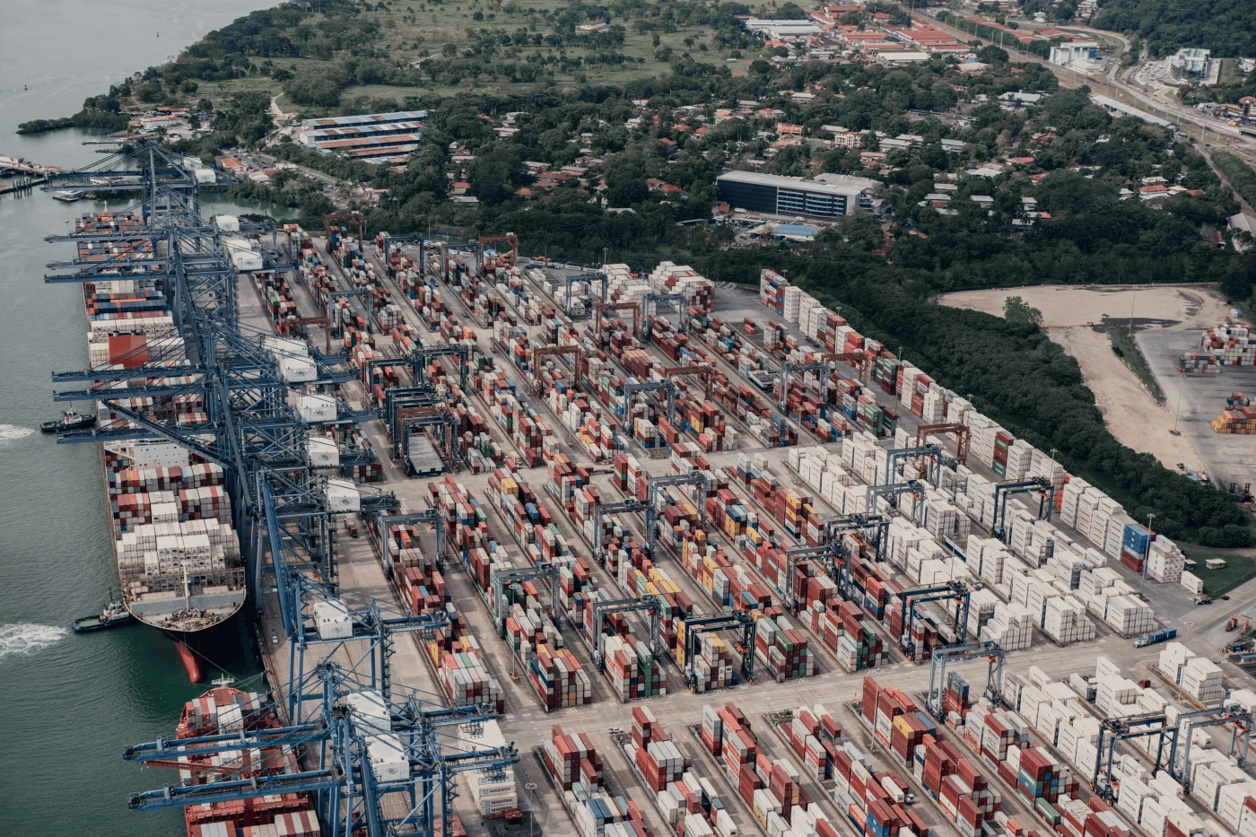 巴拿马裁定合同违宪 李嘉诚的港口不能卖<strong></p>
<p>徐工机械股票</strong>了