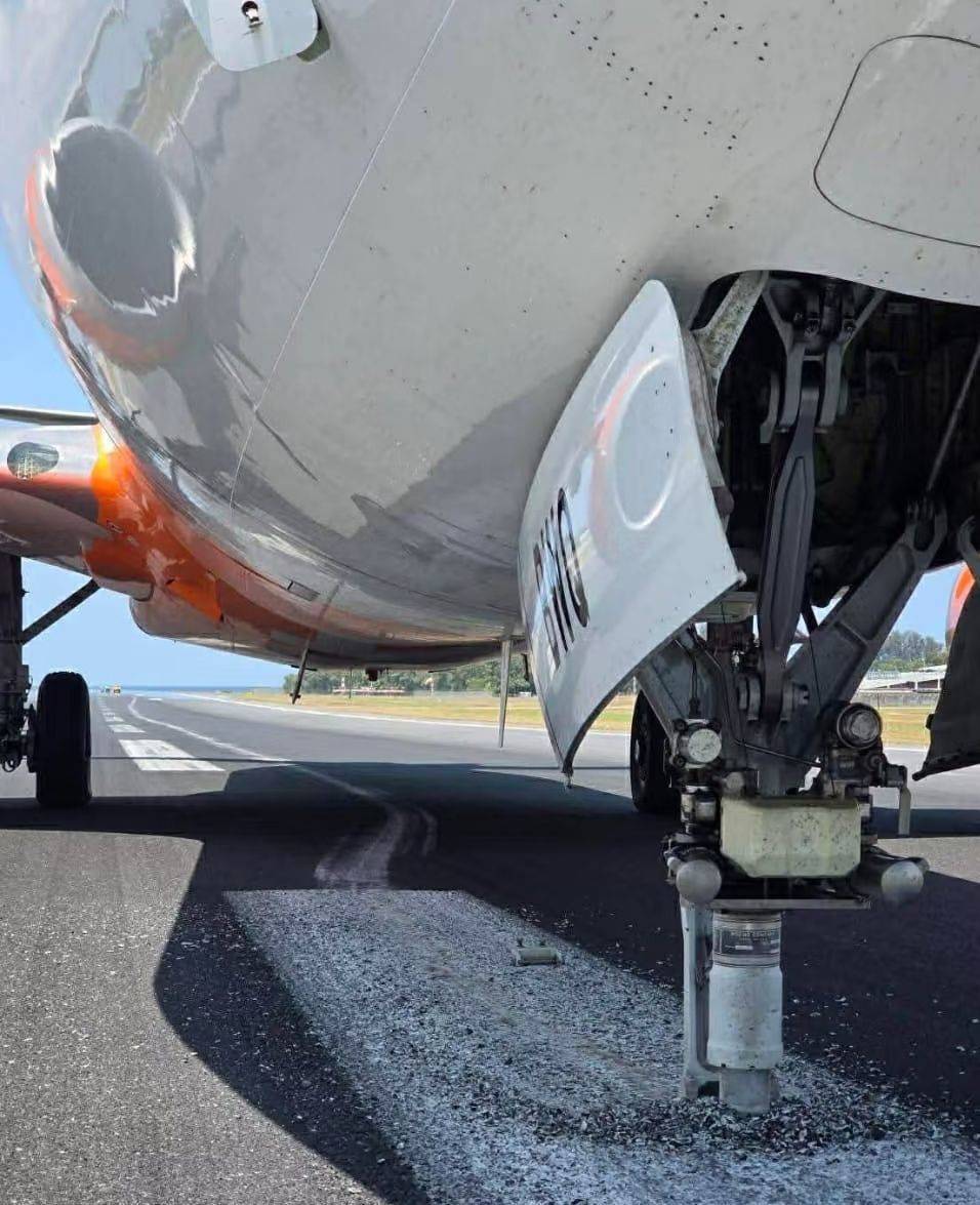 突发!印客机在泰国普吉硬着陆后前轮脱落<strong></p>
<p>华润三九股票</strong>,跑道受损机场临时关闭,多趟航班延误或取消,普吉领办:已与机场沟通,妥善安排滞留中国旅客