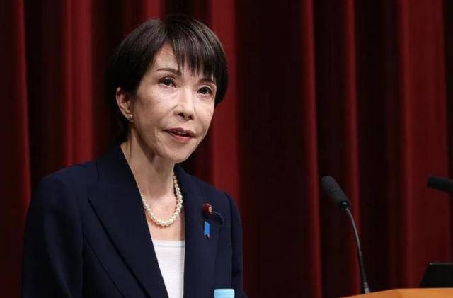 日本物价全线失控<strong></p>
<p>星星科技股票</strong>，这回高市早苗扛不住了，开启了“割肉救命”之路！