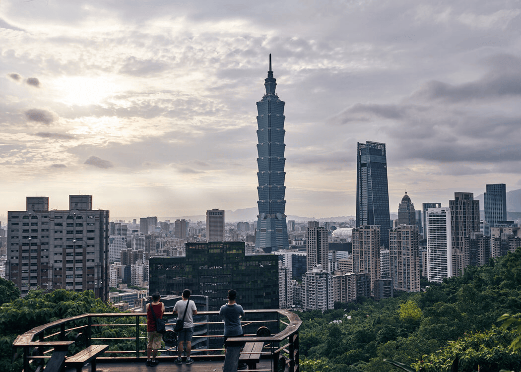 韩国对台称呼变了<strong></p>
<p>股票投资</strong>,台当局破防扬言要反制,赖清德编造的幻境怕是要破灭了